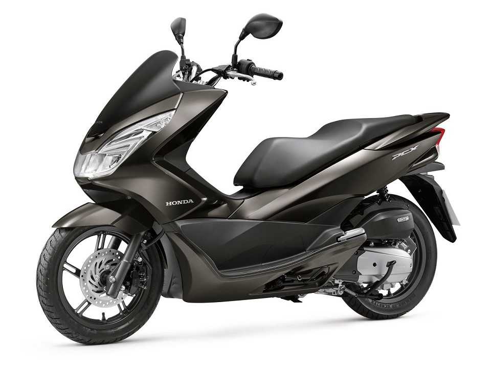 HondaPCX 150 2016 - 3/4 frente