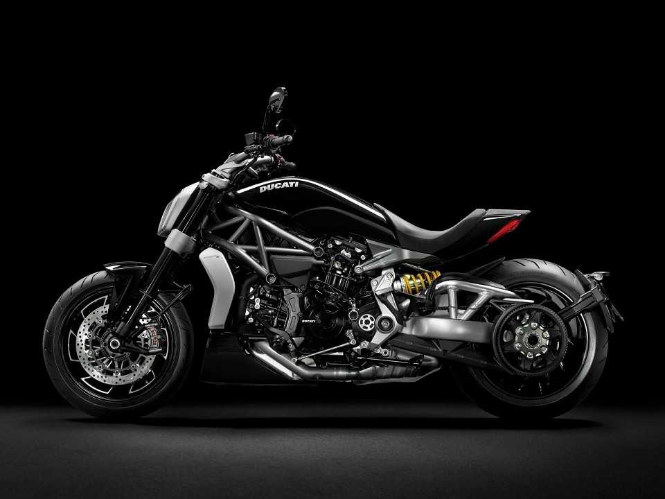 DucatiXDiavel 2016 - lateral