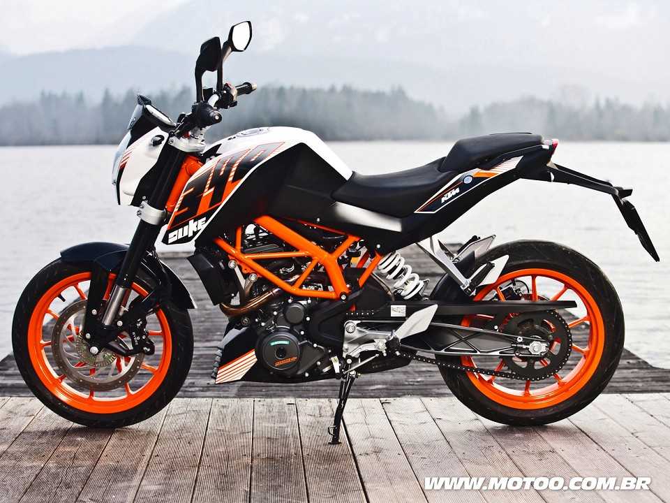 KTM390 Duke 2016 - lateral