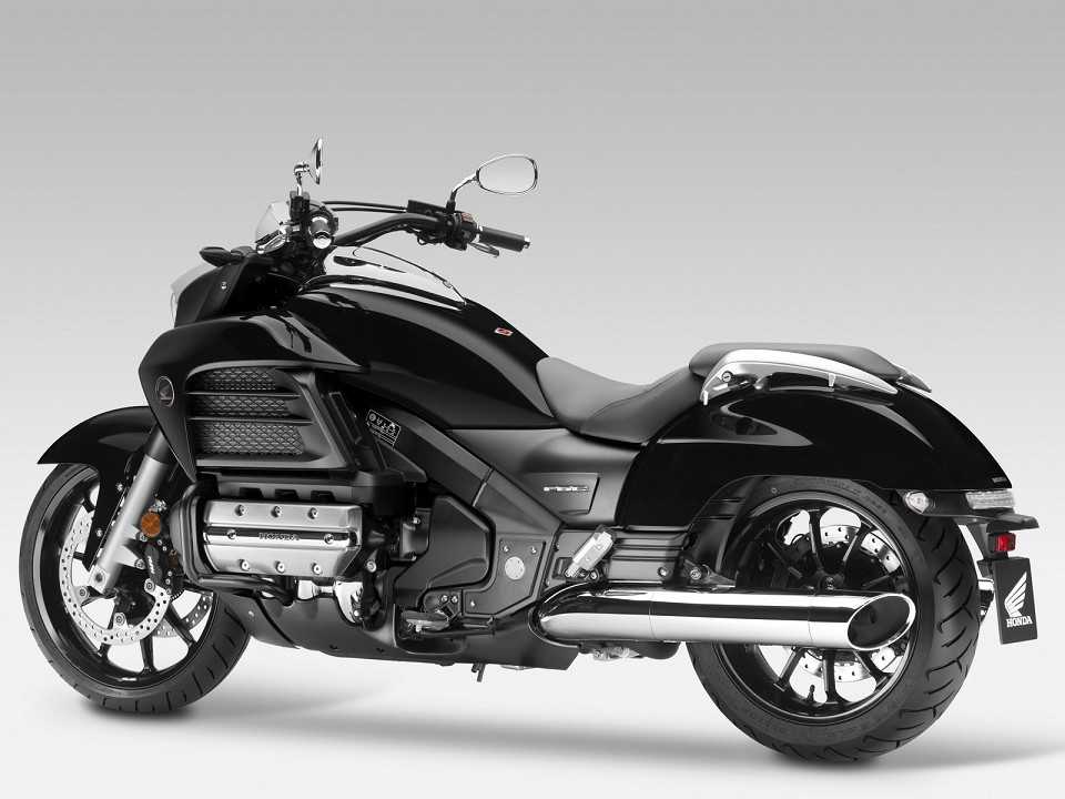 HondaGL 1800 Gold Wing 2016 - 3/4 traseira