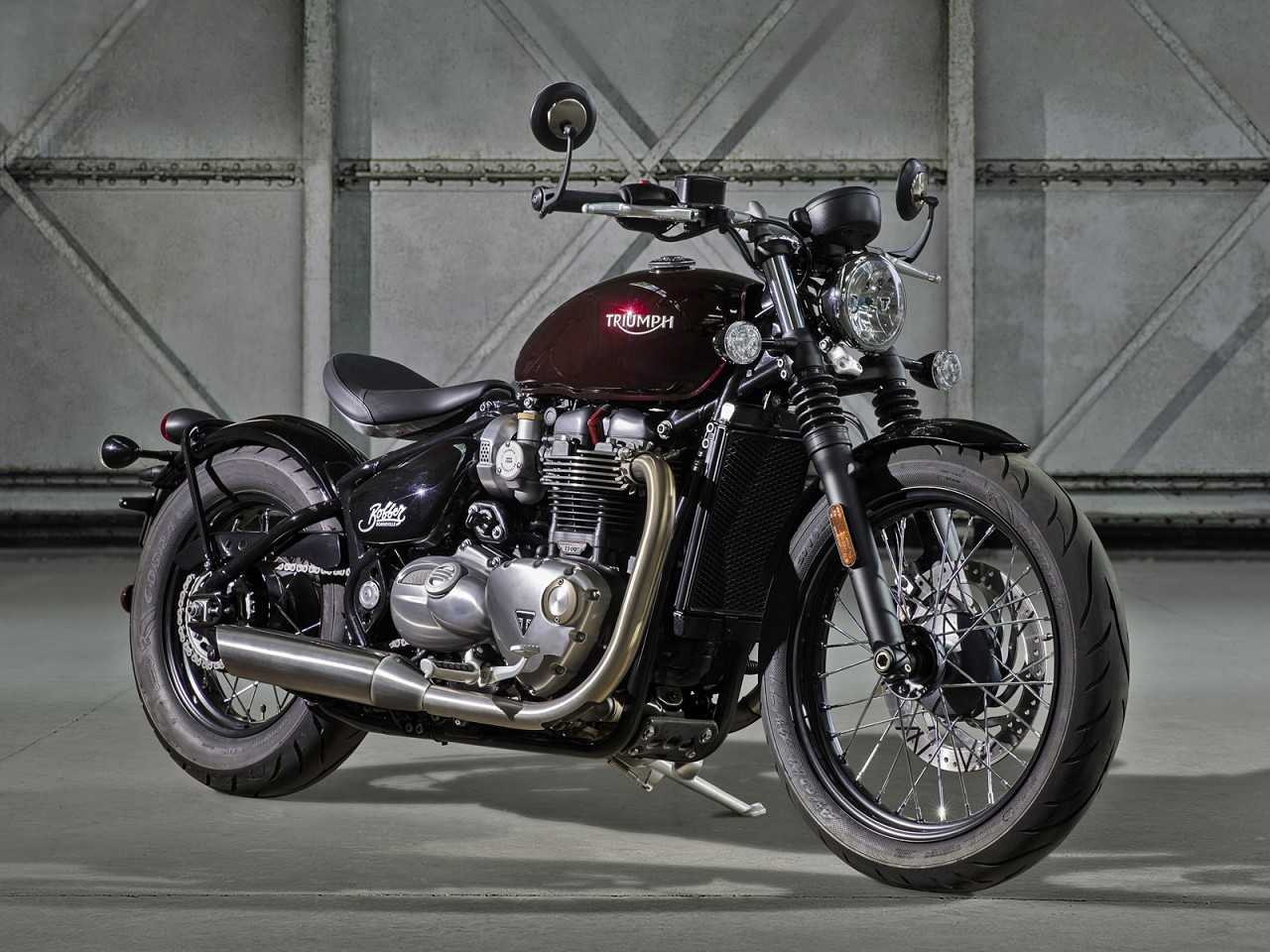 TriumphBonneville Bobber 2017 - 3/4 frente