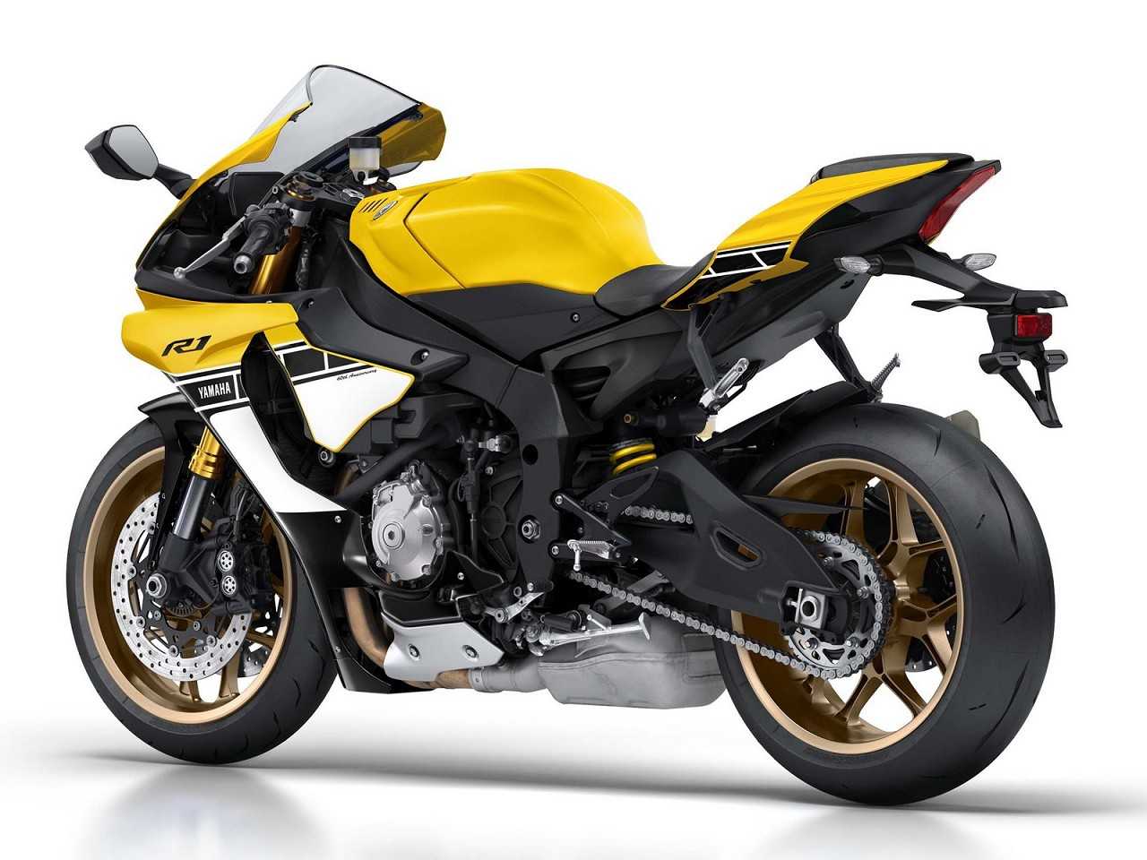 YamahaR1 2016 - 3/4 traseira