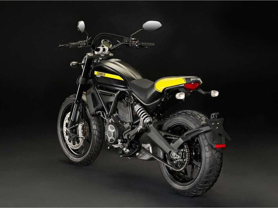 DucatiScrambler 2016 - 3/4 traseira