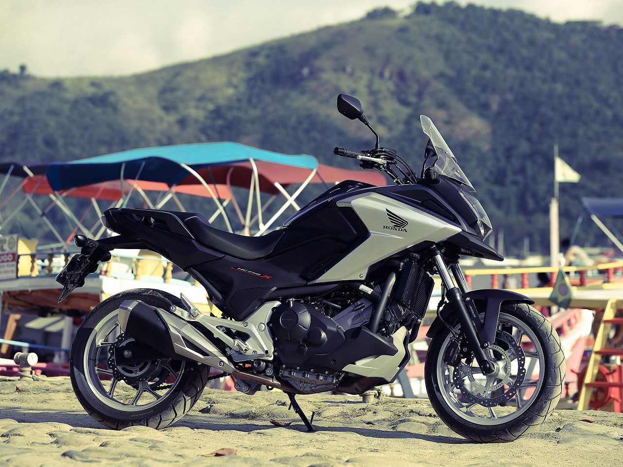 HondaNC 750X 2016 - lateral