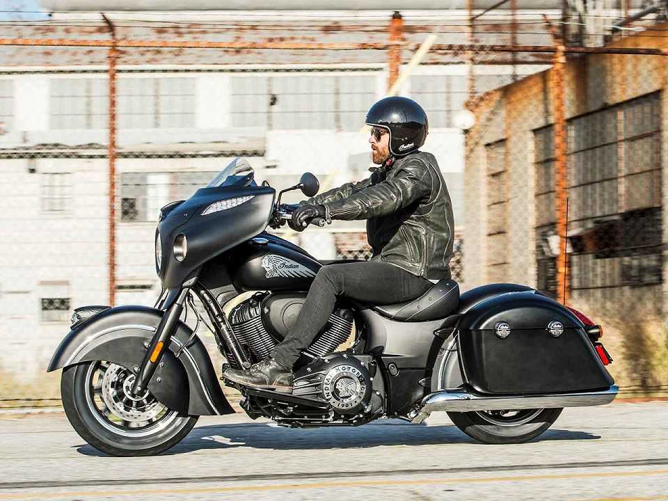 Indian Chieftain Dark Horse