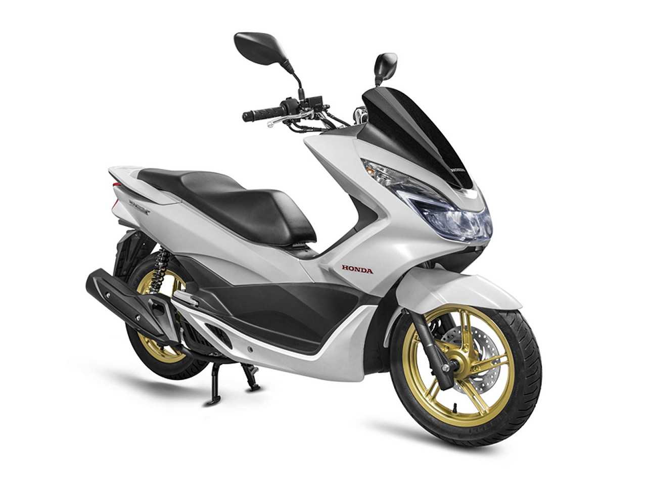 HondaPCX 150 2016 - 3/4 frente