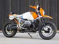 BMW Motorrad Concept lac Rose