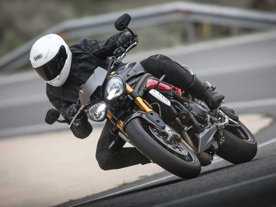 Triumph Speed Triple 2016