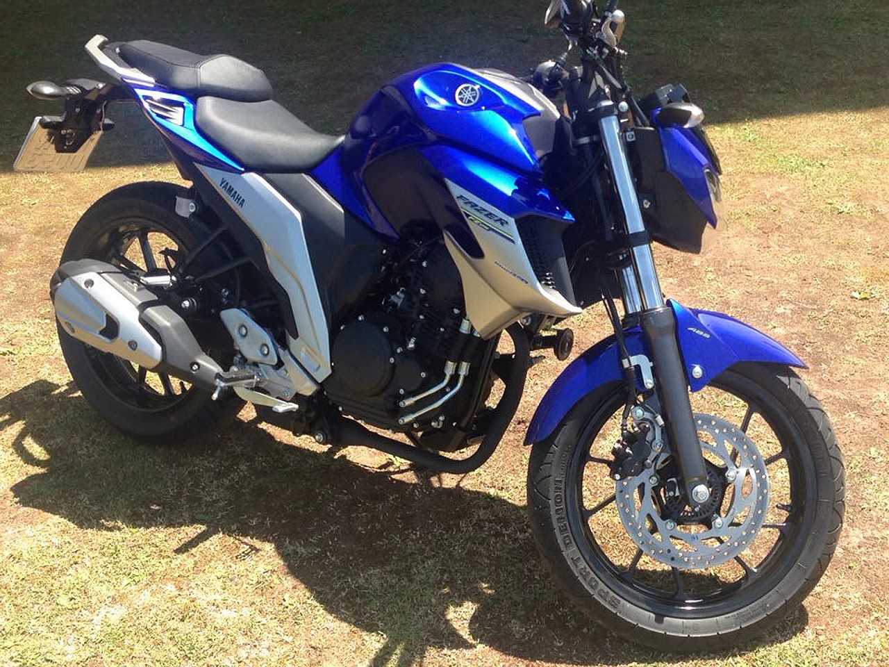 YamahaFazer FZ25 2018 - 3/4 frente