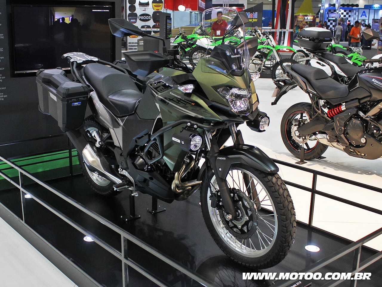 KawasakiVersys 300 2018 - 3/4 frente