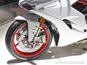 Supersport S