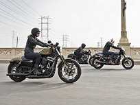 A Street Rod ao lado das irmãs custom: novo mercado para a Harley