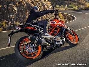 390 Duke