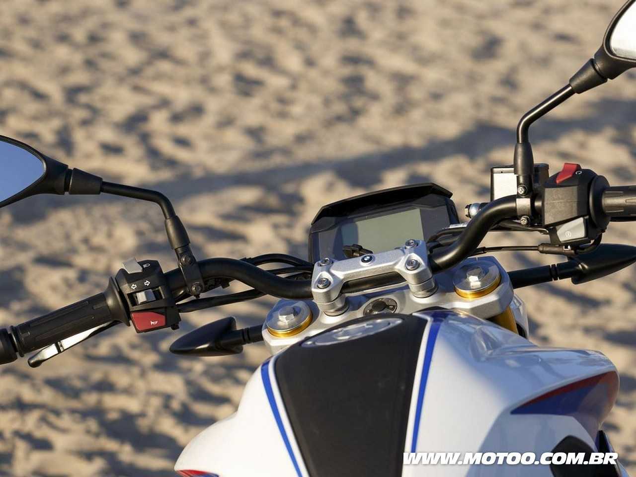 BMW G 310 R 2017 - painel