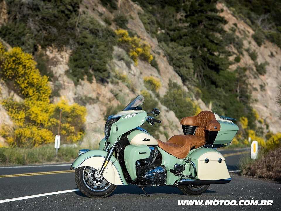 IndianRoadmaster 2017 - lateral