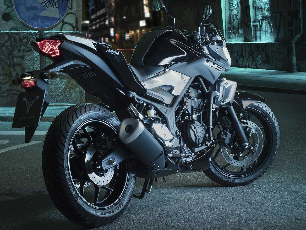 YamahaMT-03 2018 - 3/4 traseira