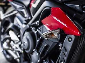 Street Triple