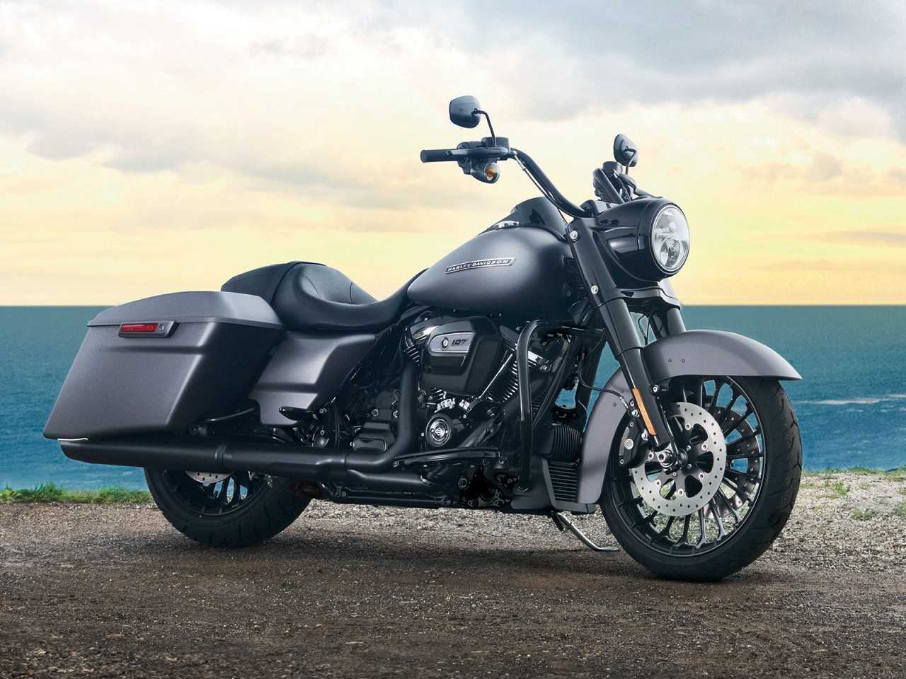 Harley-DavidsonRoad King Special 2018 - lateral