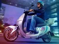 Scooter elÃƒÂ©trica utilizada pela Riba Share