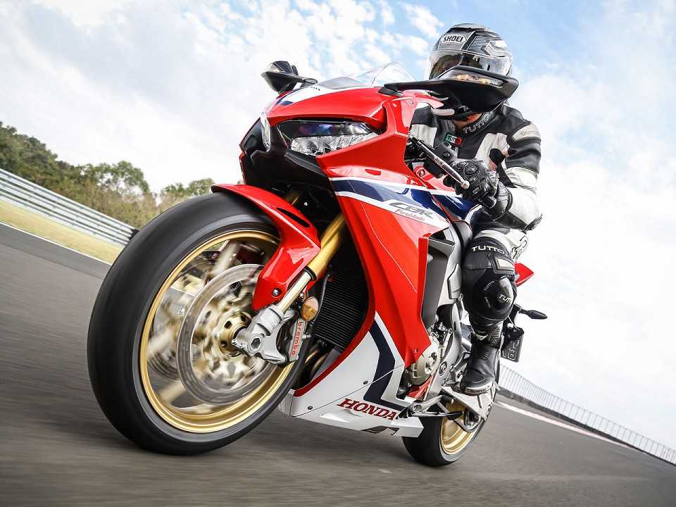 HondaCBR 1000RR 2018 - escapamentos