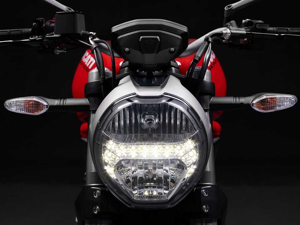 Ducati Monster 797 2018