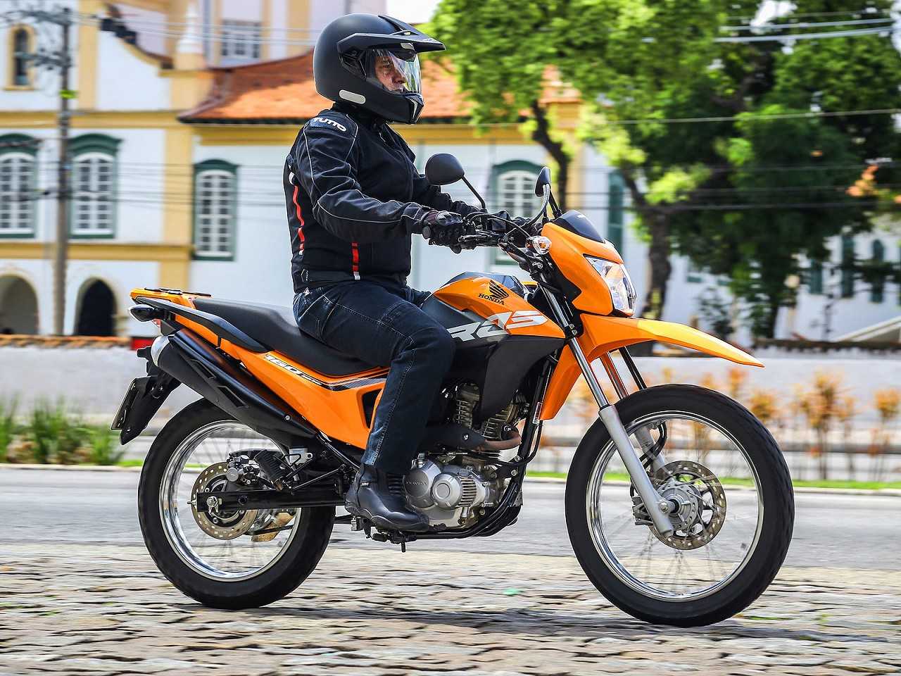 HondaNXR 160 Bros 2019 - lateral