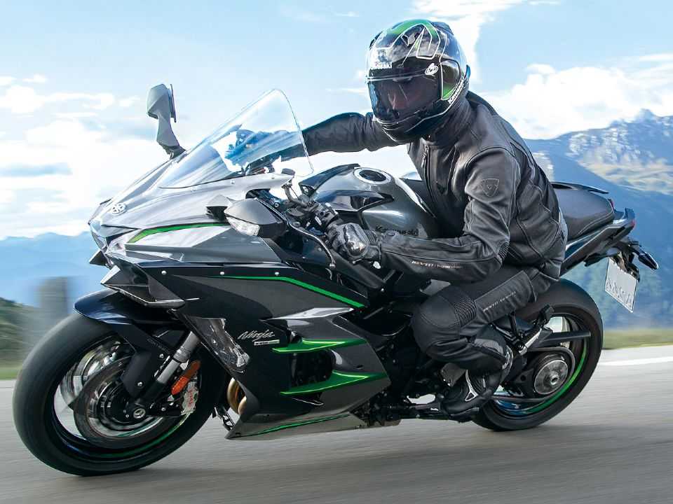 Kawasaki Ninja H2 será a moto de Tom Cruise em Top Gun 2 - MOTOO