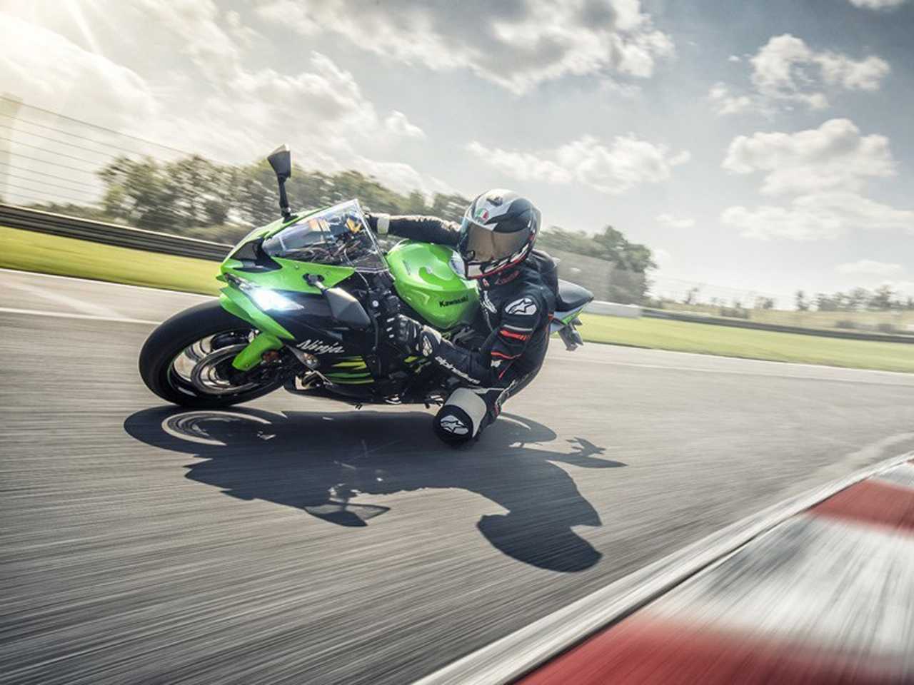 KawasakiNinja ZX-6R 2019 - 3/4 frente