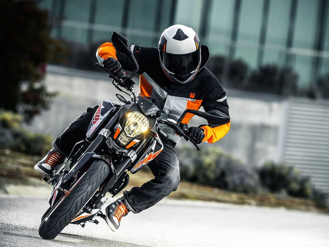 KTM200 Duke 2019 - escapamentos