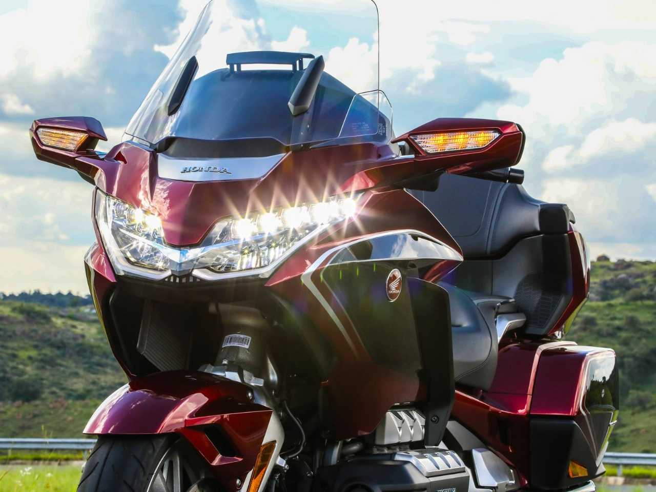 HondaGL 1800 Gold Wing 2019 - 3/4 frente