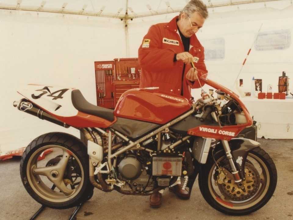 916 de Massimo Tamburini