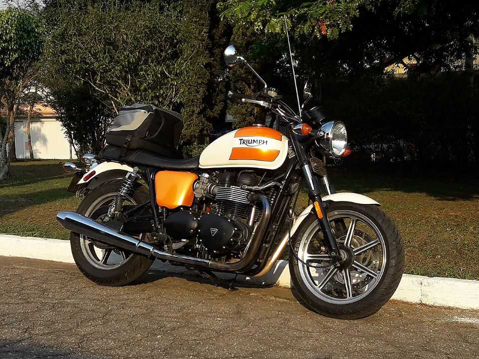 Triumph Bonneville SE