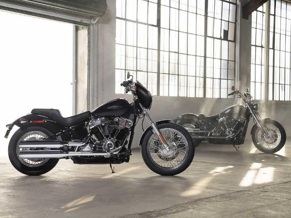 Harley-Davidson Softail Standard com o Coastal Custom Package