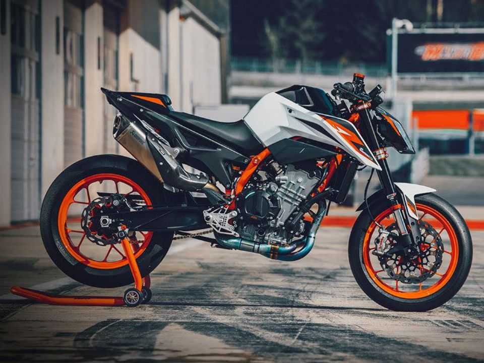 KTM 890 Duke R 2020