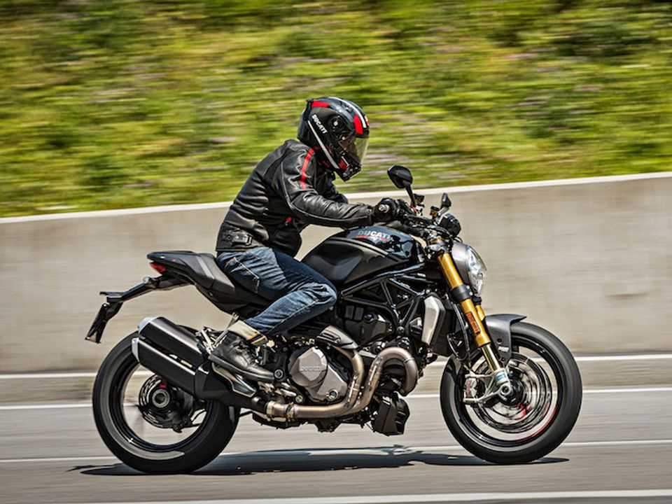 Ducati Monster 1200 S Black