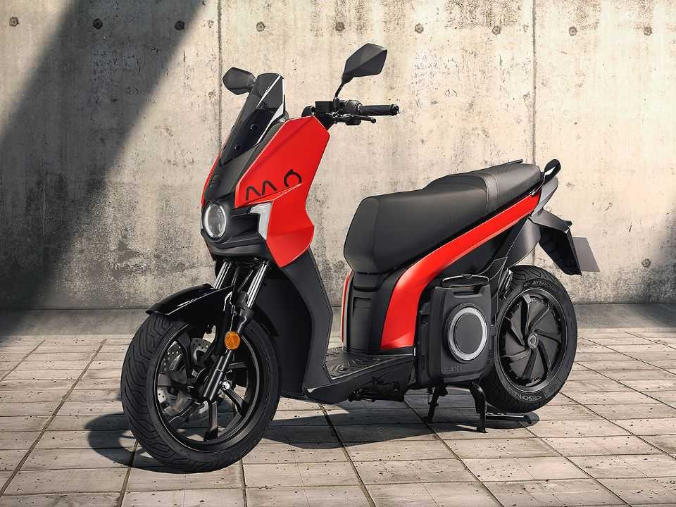 Seat e-Scooter é a proposta elétrica da marca espanhola - MotoNews - Andar  de Moto