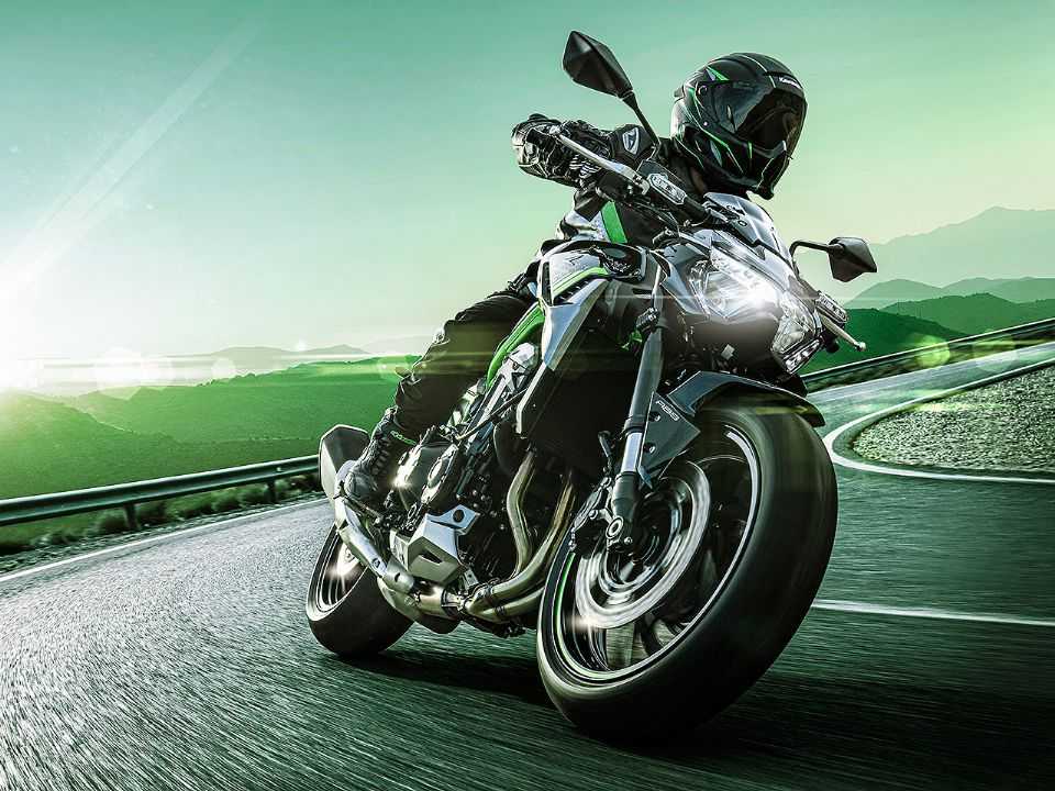 Kawasaki Z900 2021