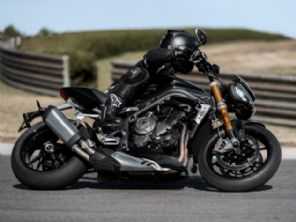 Street Triple