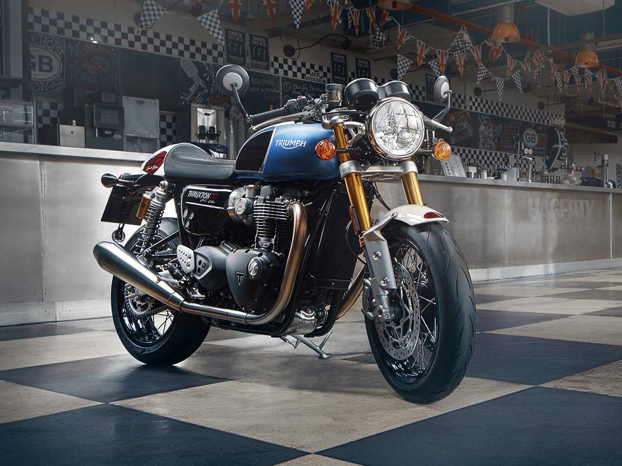 TriumphThruxton 2022 - 3/4 frente