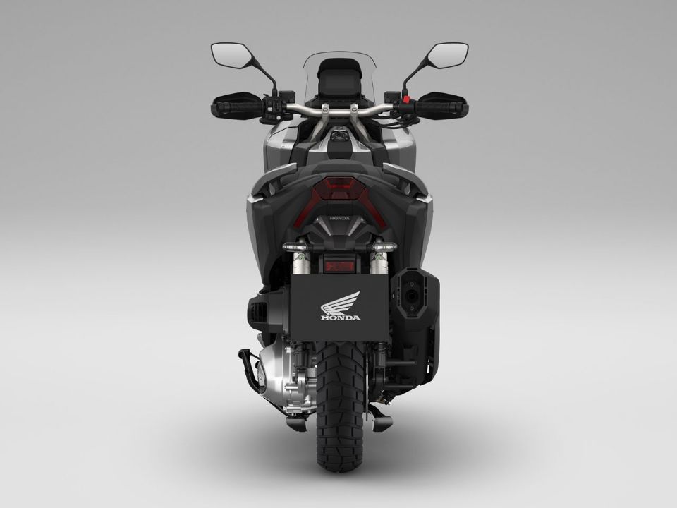 HondaADV350 2022 - traseira