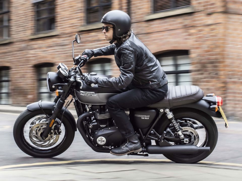 Triumph Bonneville 2022