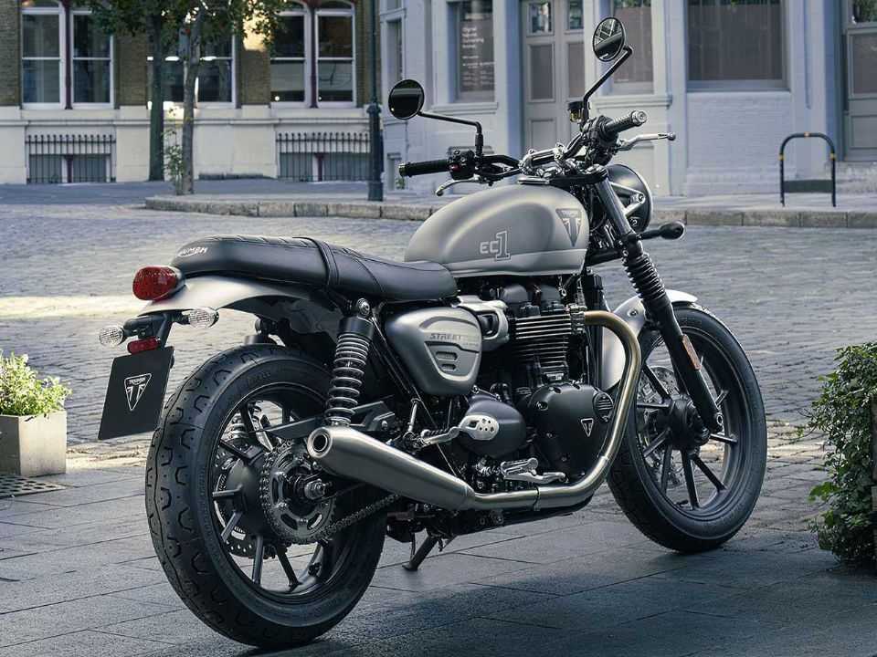 TriumphStreet Twin 2022 - 3/4 traseira