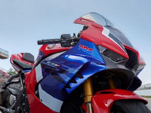 CBR 1000RR-R