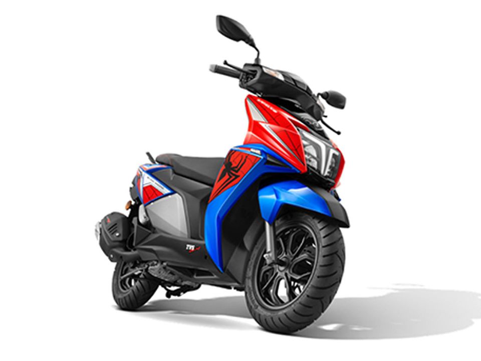 A scooter NTORQ 125 com temtica do Homem-Aranha