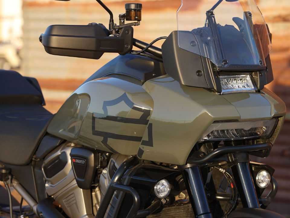 Harley-DavidsonPan America 2021 - faris
