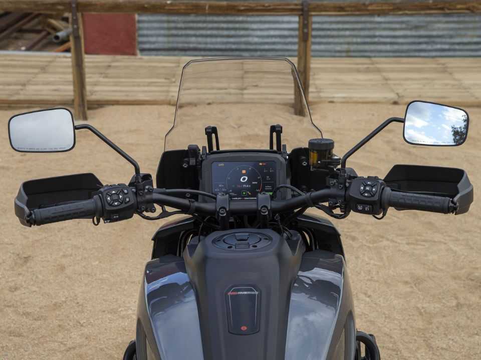 Harley-DavidsonPan America 2021 - painel