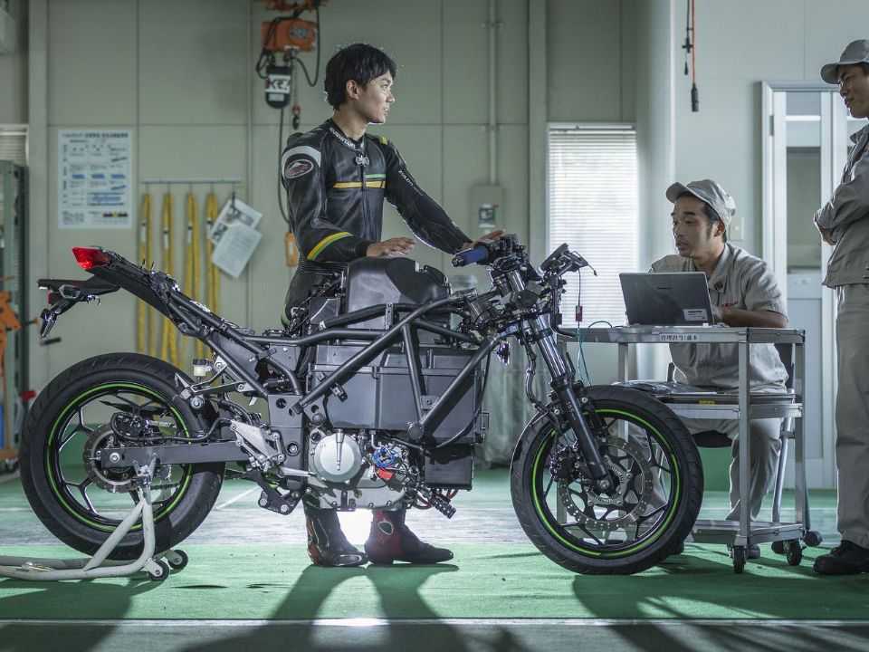 Kawasaki EV Endeavor, moto esportiva elétrica
