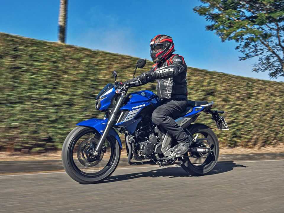 Yamaha Fazer FZ25 2022