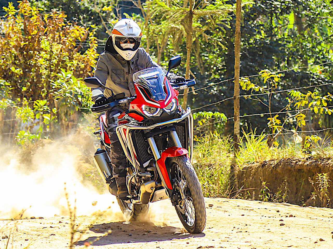 HondaCRF 1100L Africa Twin 2021 - 3/4 frente