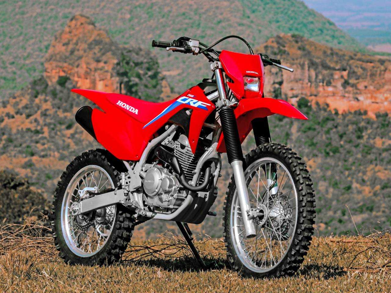 HondaCRF 250F 2022 - 3/4 frente